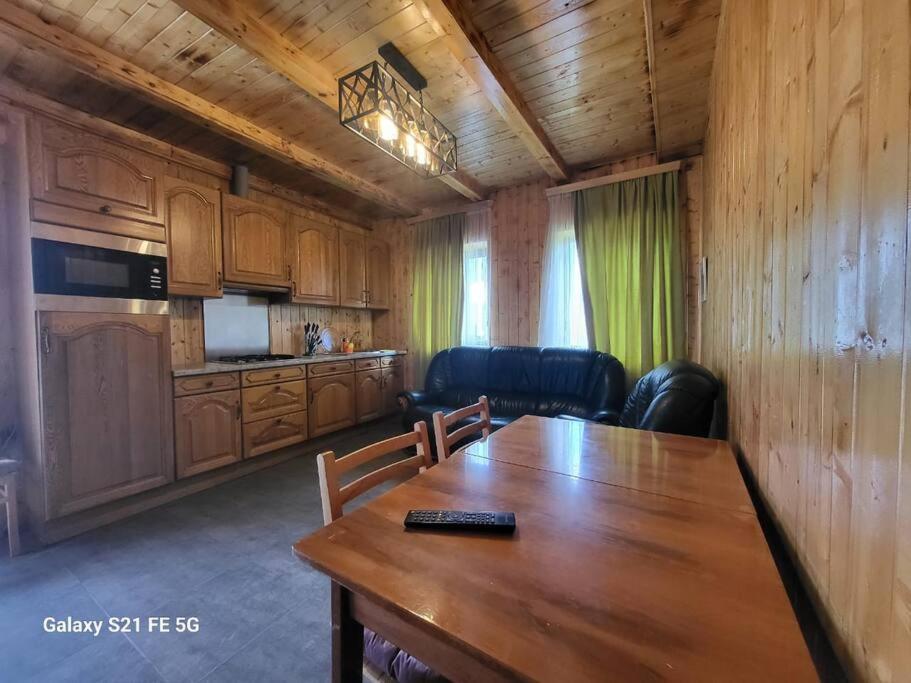 Peak House Villa Kazbegi Eksteriør billede